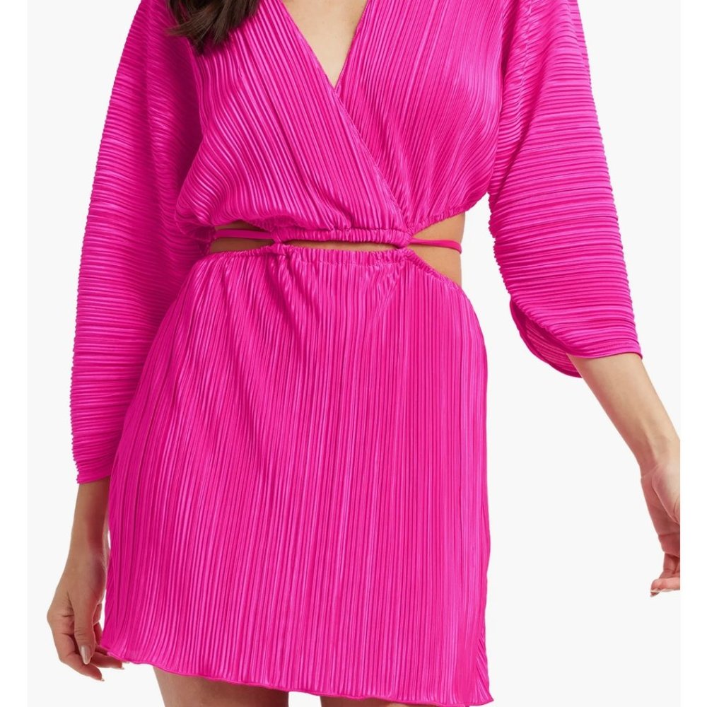 Good American long sleeved cutout plisse dress (pink) small